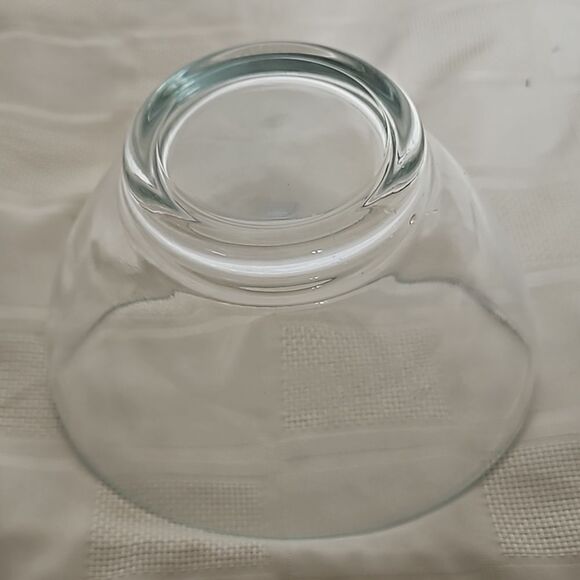 Clear Glass Bowl 7.5"-5.5" - Picture 4 of 16